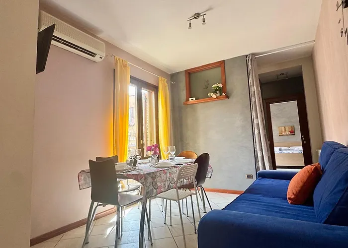 Akragas 2 In Center With View *