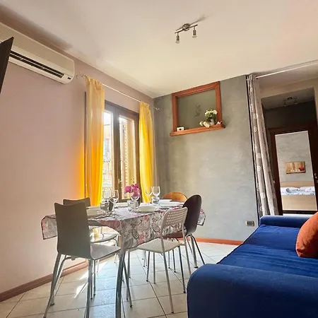 Akragas 2 In Center With View *