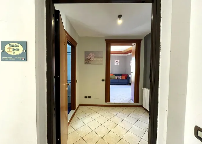 Akragas 2 In Center With View Agrigento