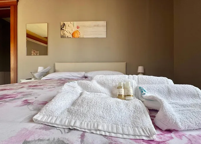 Akragas 2 In Center With View 公寓